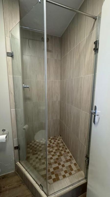 To Let 2 Bedroom Property for Rent in Pinelands Western Cape